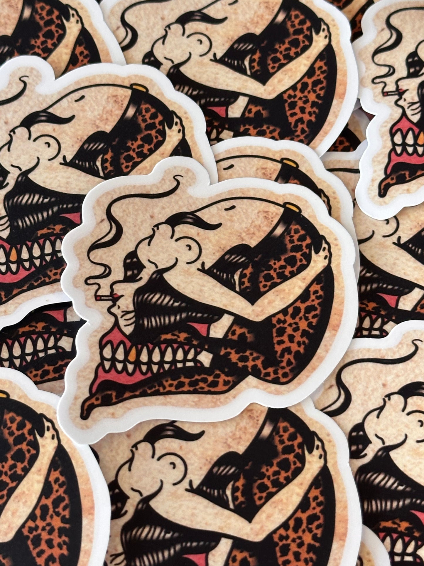 BENT BACK SKULL 3x3in